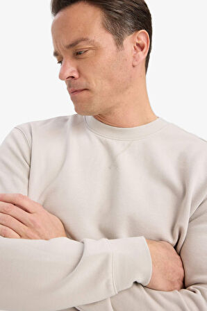 Regular Fit Bisiklet Yaka Sweatshirt