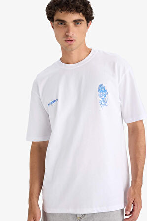 Boxy Fit Bisiklet Yaka Sırt Baskılı Kısa Kollu Tişört 