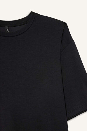 Relax Fit Bisiklet Yaka Basic Düz Kısa Kollu Tişört