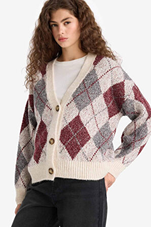 Oversize Geniş Kalıp V Yaka Baklava Desenli Düğmeli Triko Hırka