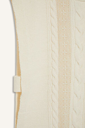 Regular Fit Bisiklet Yaka Triko Yelek