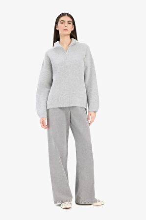 Relax Fit Yarım Fermuarlı Triko Kazak