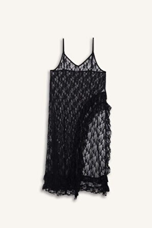 A Kesim V Yaka Dantel Askılı Maxi Elbise