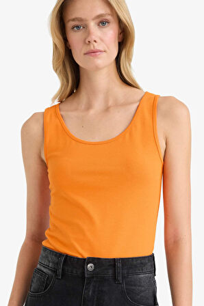 Slim Fit Dar Kesim Basic Düz Yuvarlak Yaka Atlet