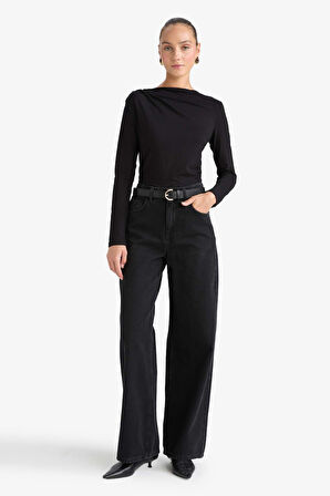 Slim Fit Dar Kesim Bisiklet Yaka Uzun Kollu Tişört