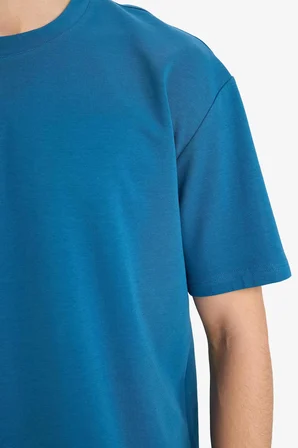 DeFacto Pamuklu Nefes Alabilen Oversize Tişört X3926AZ26SPIN194