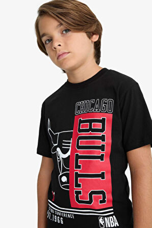 Erkek Çocuk NBA Chicago Bulls Bisiklet Yaka Kısa Kollu Tişört