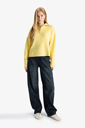 Oversize Geniş Kalıp Yarım Fermuarlı Dik Yaka Triko Kazak