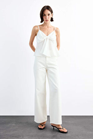 V Yaka Kısa Kollu Bluz