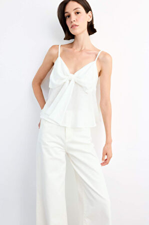 V Yaka Kısa Kollu Bluz