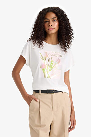 Bisiklet Yaka Çiçekli Kısa Kollu Tişört