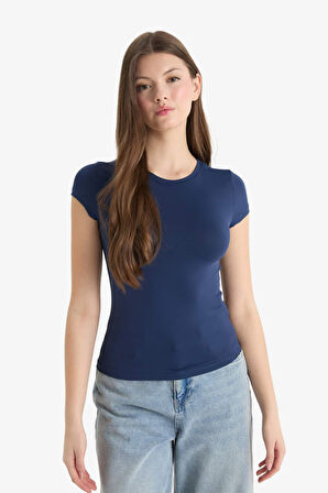 Fitted Bisiklet Yaka Kısa Kollu Tişört