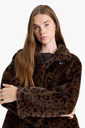 Regular Fit Leopar Desenli Suni Kürk