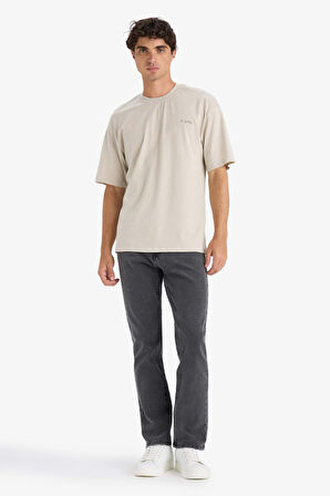 Boxy Fit Bisiklet Yaka Sırt Baskılı Kısa Kollu Tişört