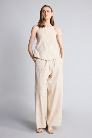 Regular Fıt Halter Yaka Brode Kolsuz Bluz