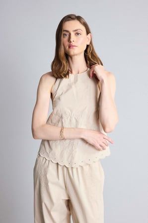 Regular Fıt Halter Yaka Brode Kolsuz Bluz