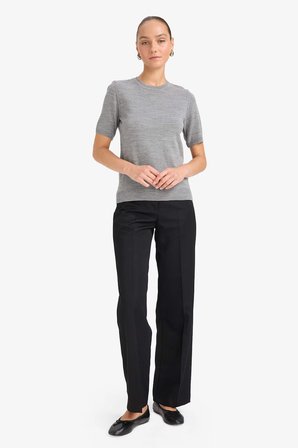 DeFacto Regular Fit Bisiklet Yaka Kısa Kollu Triko Kazak E6810AX25AUGR456