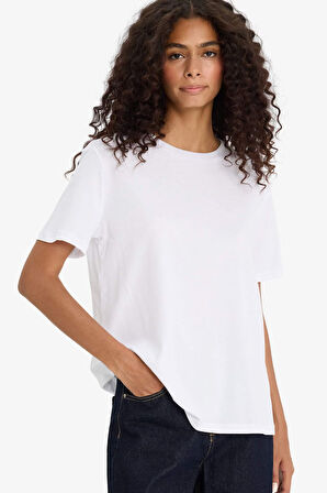 Regular Fit Bisiklet Yaka Basic Düz Penye Kısa Kollu Beyaz Tişört