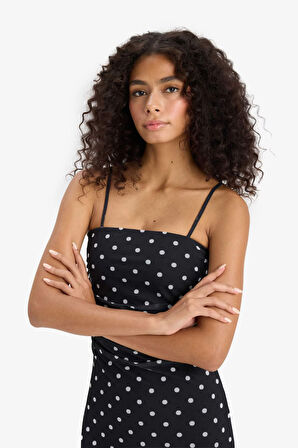 Bodycon Vücudu Saran Kare Yaka Puantiye Tül Askılı Midi Elbise