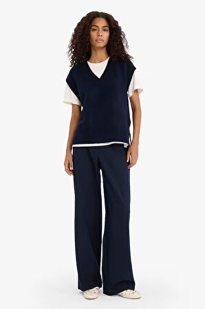 Regular Fit V Yaka Yelek