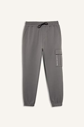 DeFactoFit Standart Fit Üç Cepli Sporcu Jogger Eşofman Altı