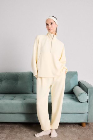 DeFacto Modal Dik Yaka Yarım Fermuarlı Sweatshirt G0069AX25WNYL496