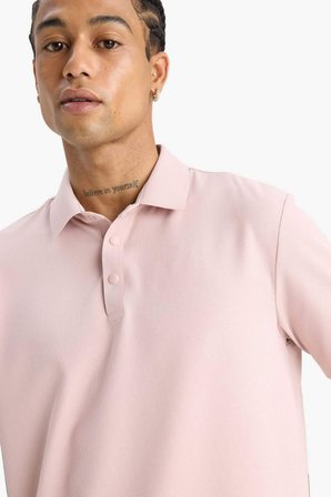 DeFacto Standart Fit Polo Yaka Sporcu Kısa Kollu Tişört E9351AX25AUPR345