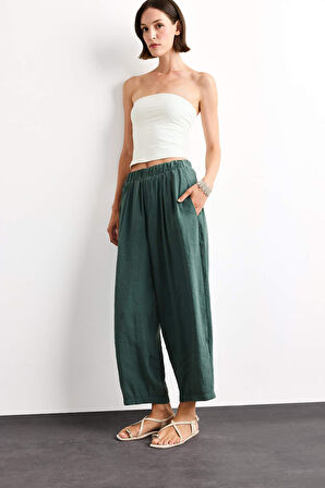 Relax Fit Beli Lastikli Düz Paça Bilek Boy Pantolon