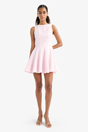 Kayık Yaka Kolsuz Mini Elbise