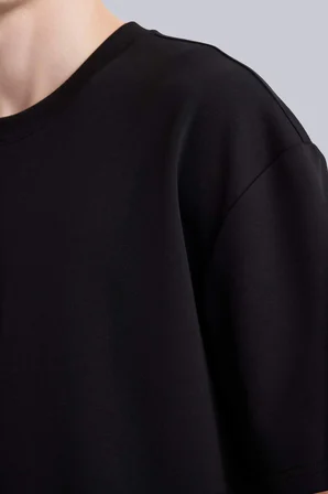 Defacto X3926AZBK81 Siyah Nefes Alabilen Oversize Tişört
