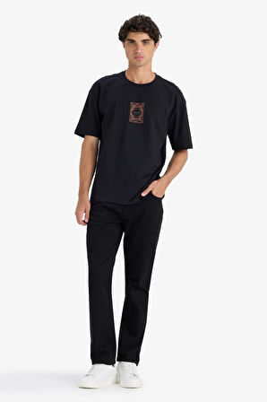 Boxy Fit Bisiklet Yaka Sırt Baskılı Kısa Kollu Tişört 