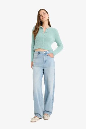 DeFacto Slim Fit Dar Kesim Bisiklet Yaka Triko Hırka Z9318AZ25WNGN86