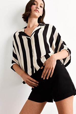 Oversize Geniş Kalıp Çizgili Kısa Kollu Gömlek