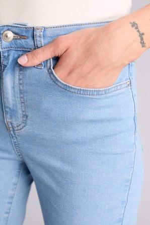 Normal Bel Katlamalı Paça Jean Bermuda