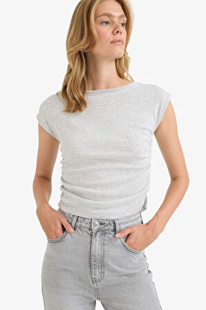 Slim Fit Dar Kesim Kayık Yaka Ribana Büzgülü Bluz