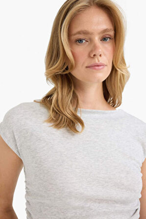 Slim Fit Dar Kesim Kayık Yaka Ribana Büzgülü Bluz