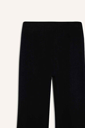 DeFactoFit Flare Fit Toprlayıcı Yüksek Bel İspanyol Paça Standart Boy Ribana Sporcu Pantolon