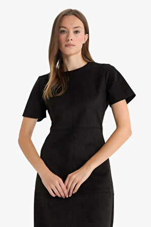 A Kesim Yuvarlak Yaka Süet Kısa Kollu Midi Elbise