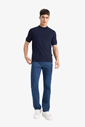 Standart Fit Bisiklet Yaka Triko Kısa Kollu Tişört