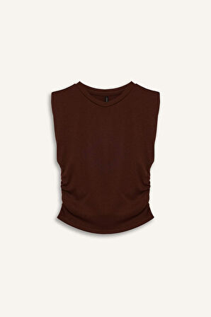 Slim Fit Dar Kesim Bisiklet Yaka Ribana Atlet