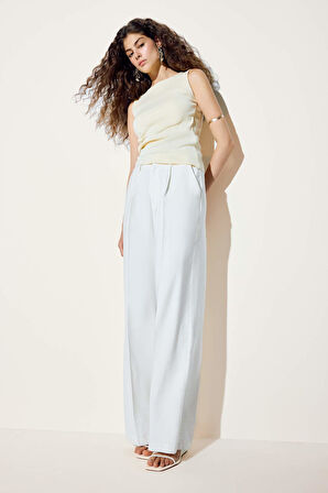 Slim Fit Dar Kesim Bisiklet Yaka Ribana Atlet