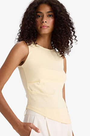 Slim Fit Dar Kesim Bisiklet Yaka Ribana Atlet