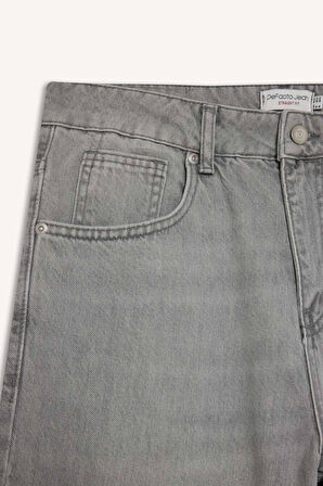 Straight Fit Düz Paça Jean Pantolon