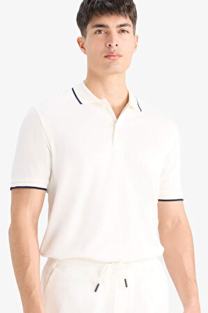 Regular Fit Polo Yaka Kısa Kollu Dokulu Pike Polo Tişört