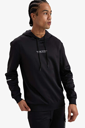 DeFactoFit Standart Fit Kapüşonlu Sporcu Sweatshirt