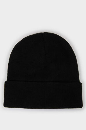 Erkek Dokuma Etiketli Bere