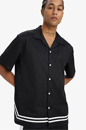 DeFactoFit Hızlı Kuruyan Oversize Geniş Kalıp Bisiklet Yaka Baskılı Sporcu Kısa Kollu Tişört E4126AX25SMBK81