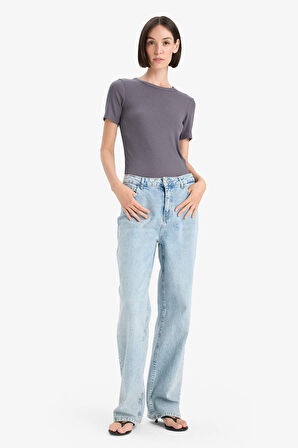 Slim Fit Dar Kesim Bisiklet Yaka Basic Düz Fitilli Kaşkorse Kısa Kollu Tişört