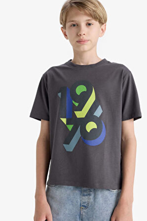 Erkek Çocuk Bisiklet Yaka Baskılı Kısa Kollu Tişört