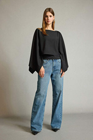 Kayık Yaka Yarasa Kolllu Bluz